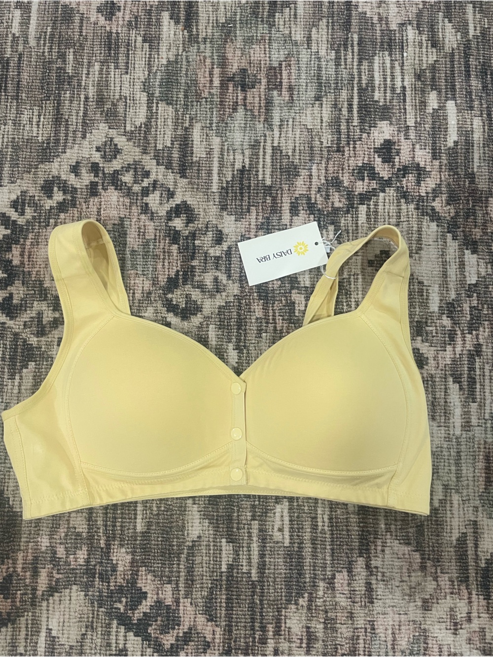 Light Yellow Daisy Everyday Wireless Comfort Bra with Front Closure